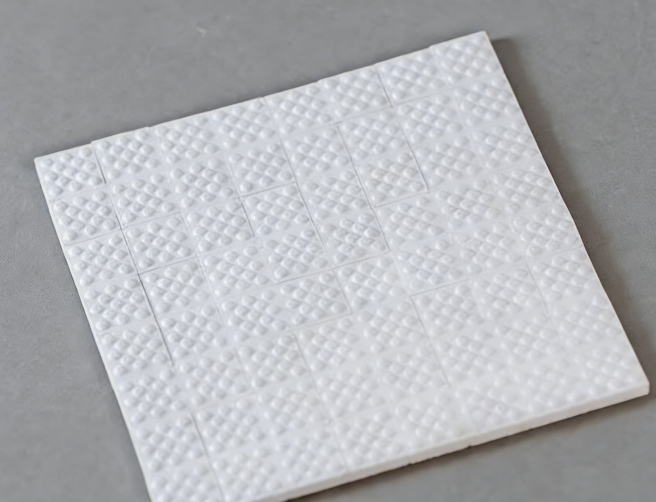 麻点凸起耐磨陶瓷片在转向滚筒中工程应用及作用分析